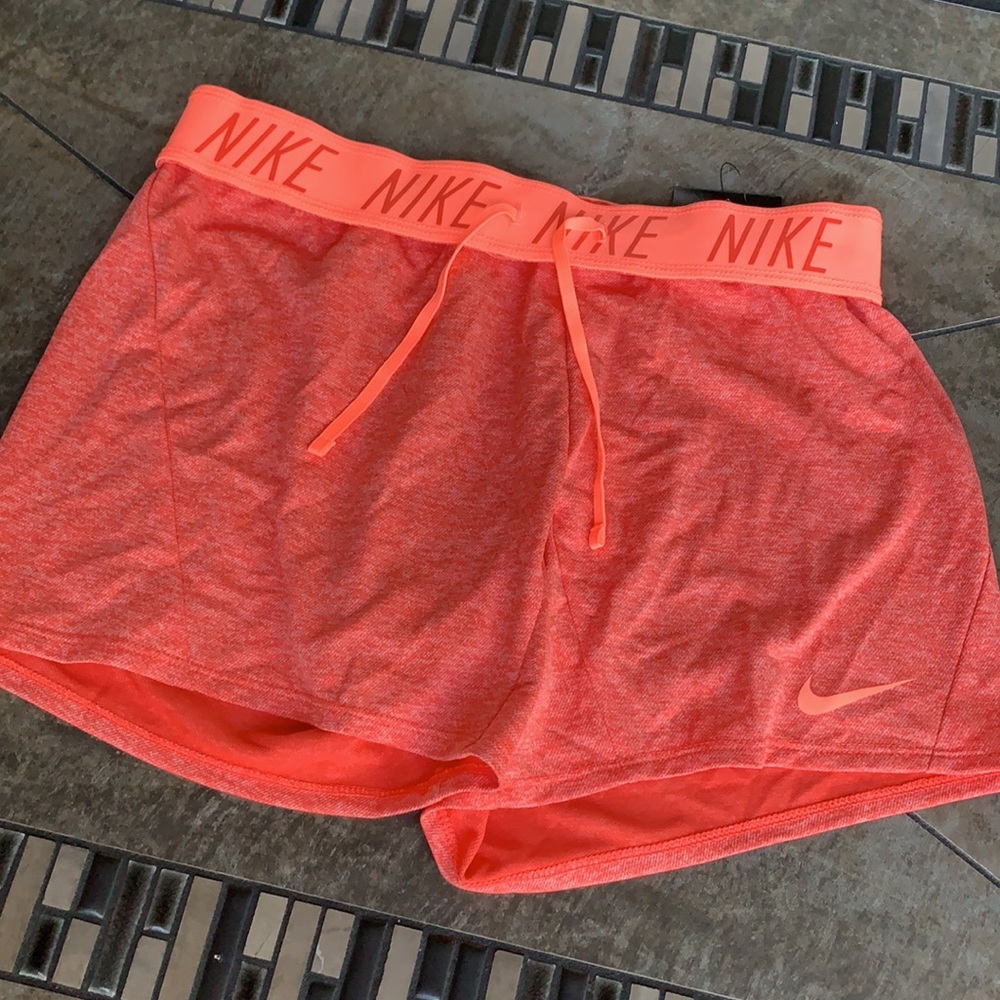 NIKE TRAINING SHORTS - Picture 2 of 15